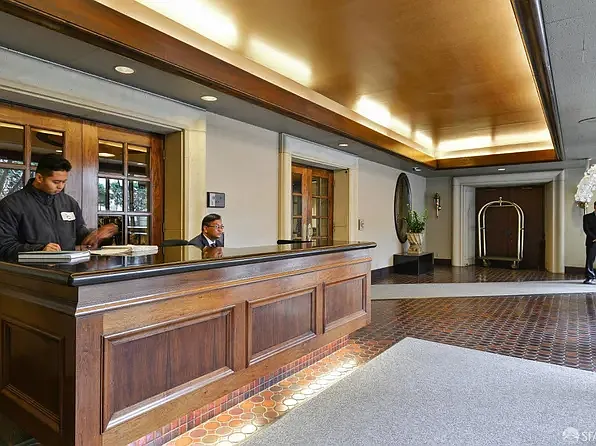 1 bed, 656 sqft, $4,800 — Photo 4