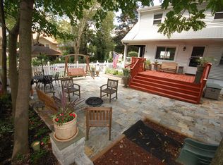 218 Harrison St, Leonia, NJ 07605
