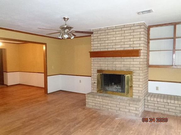 2nd image of 4312 Alicia Dr