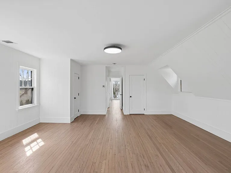 18 Lake Side Dr — Photo 17