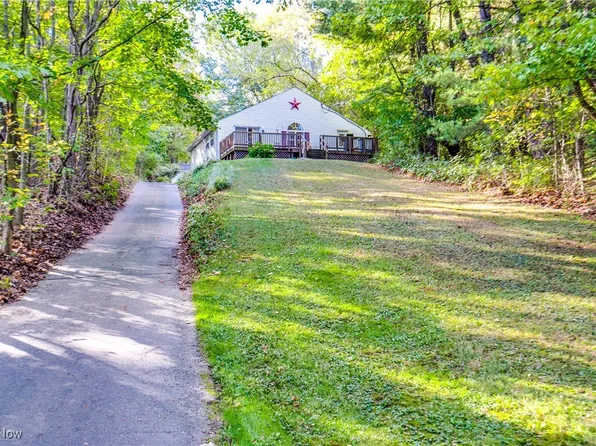 6102 Myers Rd, Clinton, OH 44216