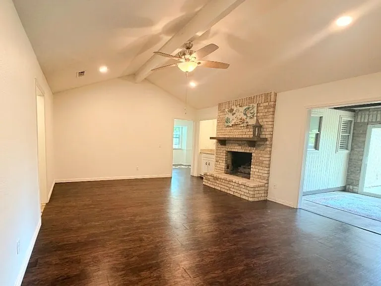 3433 Lynbrook Dr — Photo 6
