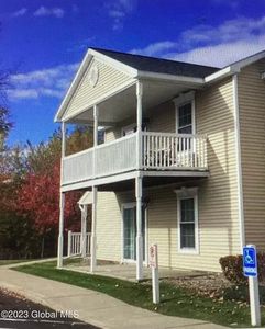 408 Cedar Run, Rensselaer, NY, 12144