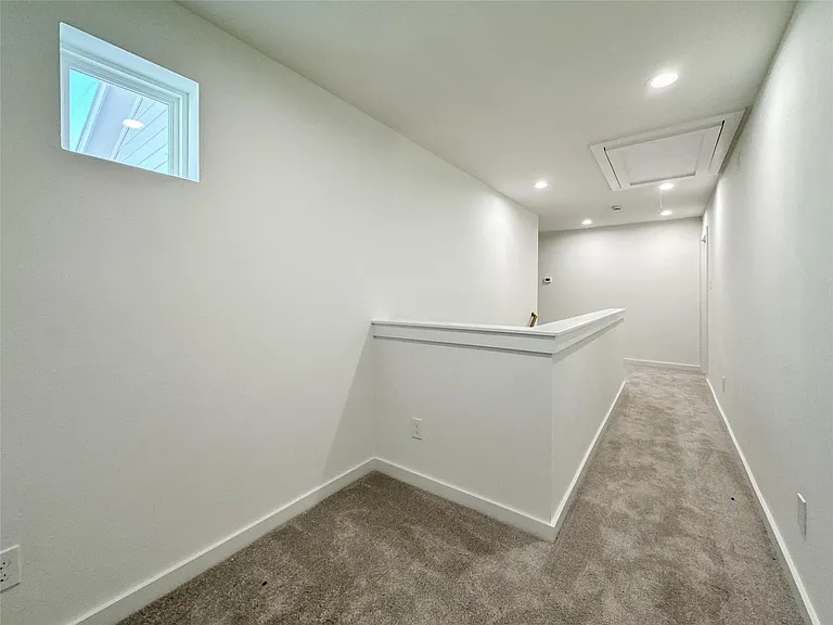 2726 Discovery Trails Ct — Photo 31