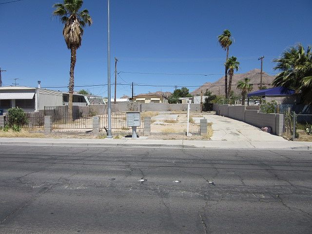 1st image of 2168 Toiyabe St
