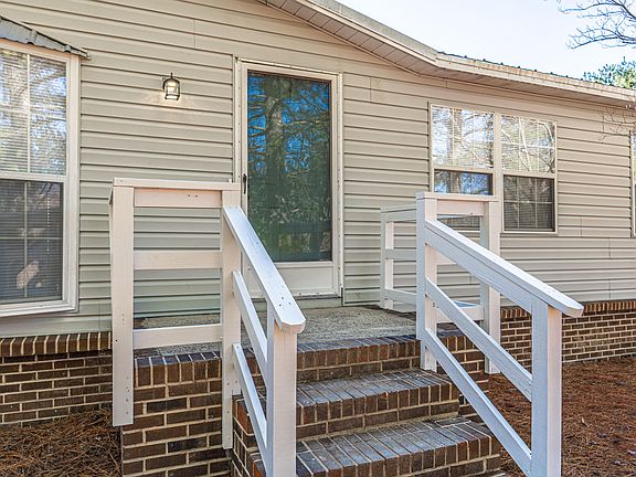 3rd image of 660 Pinebluff Lake Rd