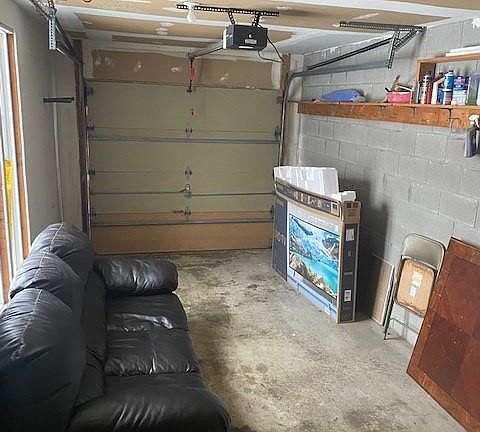 2nd image of 7537 Bay Hill Dr