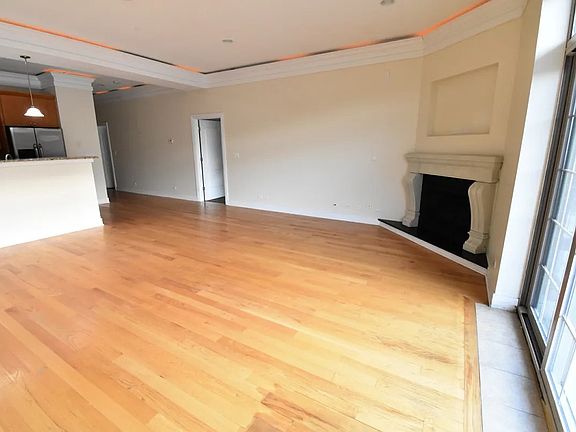 2nd image of 4518 N Kedzie Ave