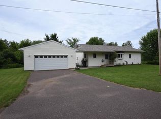 717 8th St E, Ashland, WI 54806