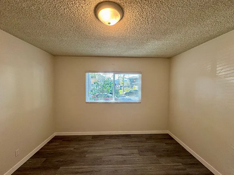 2212 San Anseline Ave #1 — Photo 9