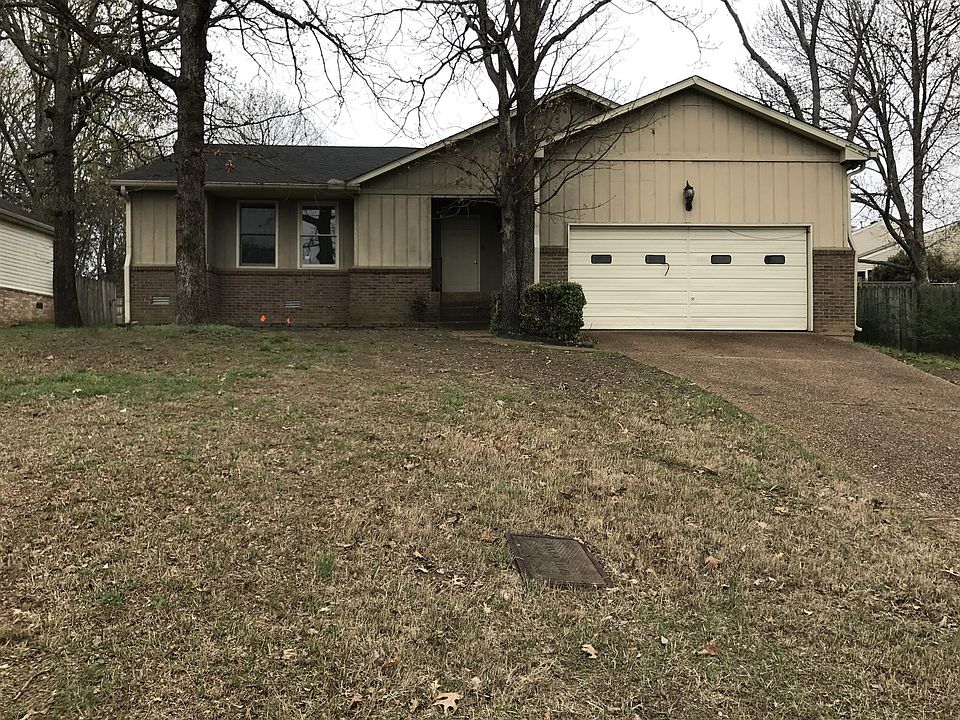 1st image of 605 Bluewater Dr