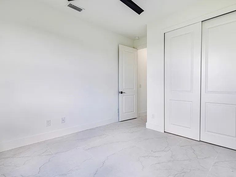1222 Sheldon Ave — Photo 11