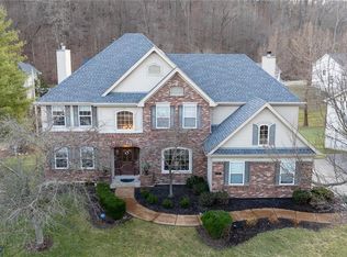 1118 Kiefer Ridge Ct, Ballwin, MO 63021