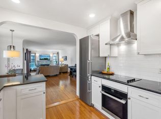 2908 30th Ave NE, Saint Anthony, MN 55418