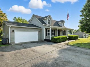 30 Chase Ct, Ekron, KY 40117