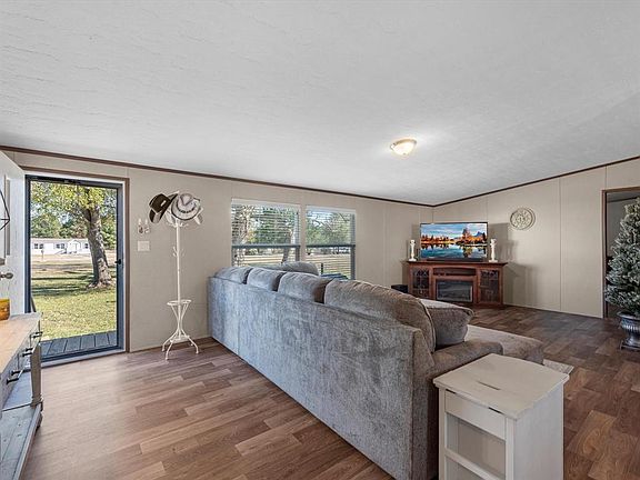5th image of 15237 Heavenly Acres Drive