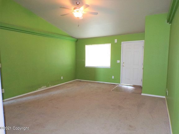 3rd image of 3409 Goldenrod Ave
