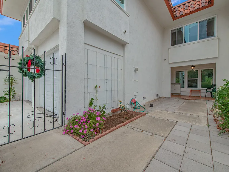 26 Palmento Way — Photo 40