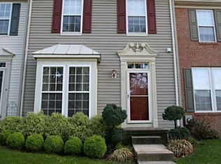 5 Colts Neck Dr, Sicklerville, NJ 08081