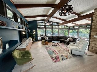 700 Sunset Rdg, Dubuque, IA 52003