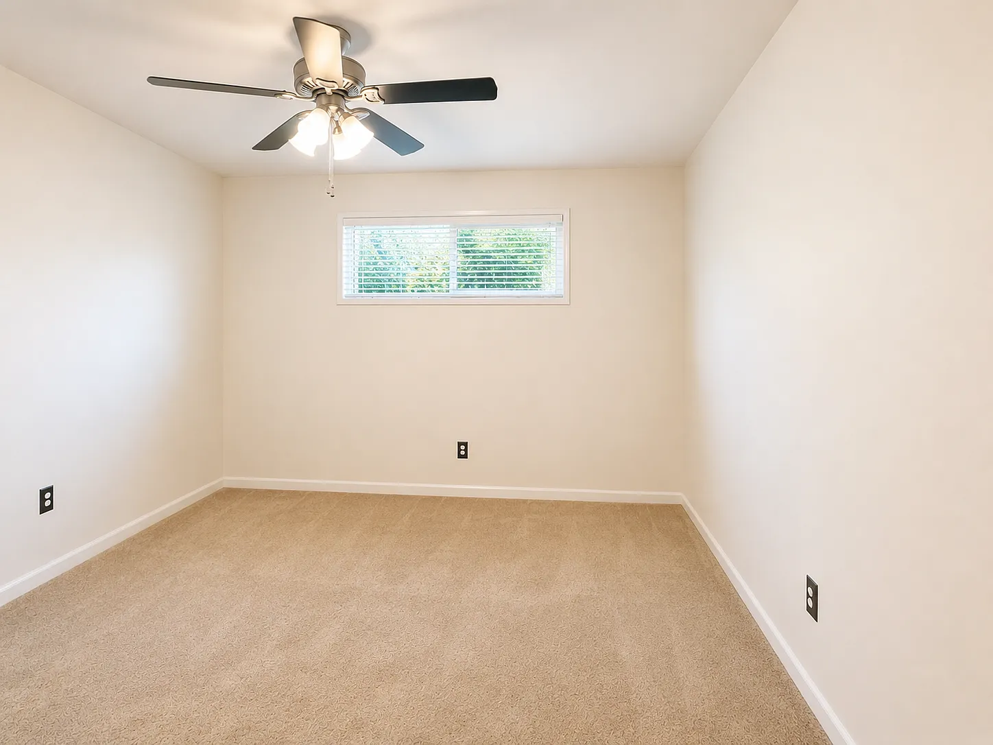 1 bed, 795 sqft, $1,300 — Photo 4