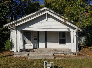 327 D St NE, Miami, OK 74354