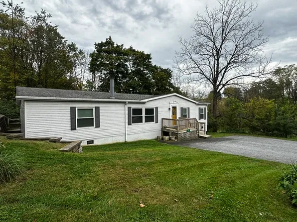 72 W Lexington Rd, Lititz, PA 17543