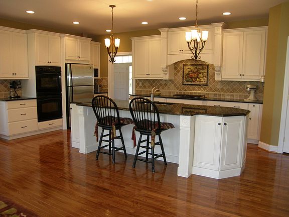 5th image of 66 Margil Farm Dr