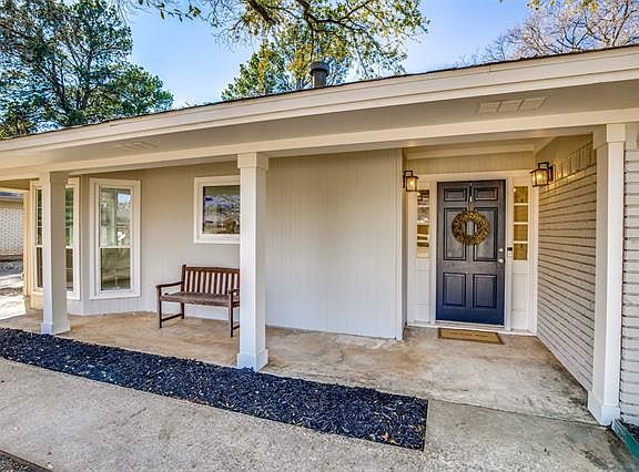4th image of 3804 Shady Valley Dr