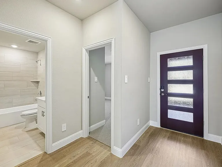 5910 Broadacre Dr — Photo 4