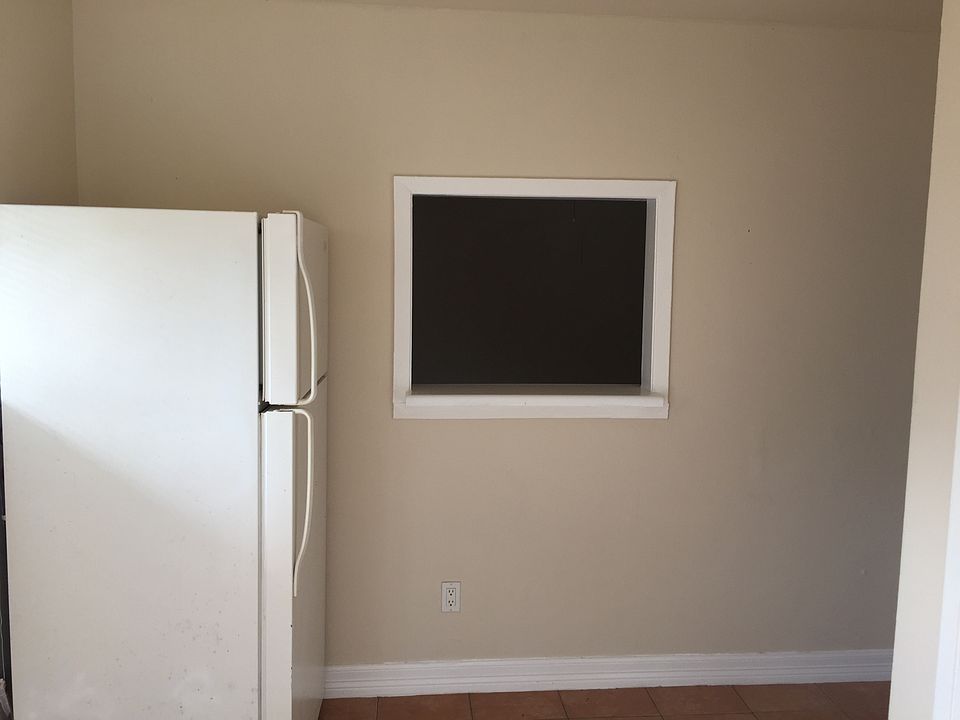 1st image of 8001 Easton St APT 6
