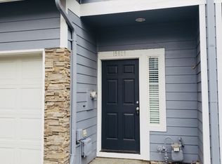 15825 SW Blackstone Dr, Beaverton, OR 97007