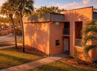4805 Alt 19 APT 311, Palm Harbor, FL 34683