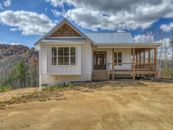 2nd image of 169 Teaberry Rd