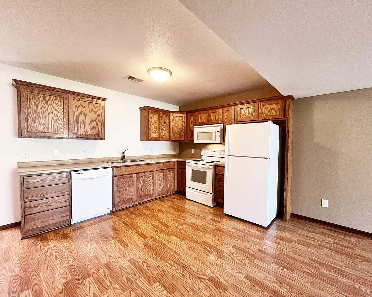 Building Photo - Autumn Wind Townhomes