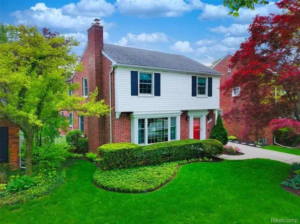 24517 Rockford St, Dearborn, MI 48124