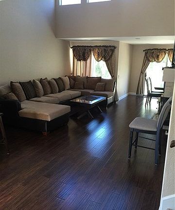 3rd image of 5 Glenoaks #23