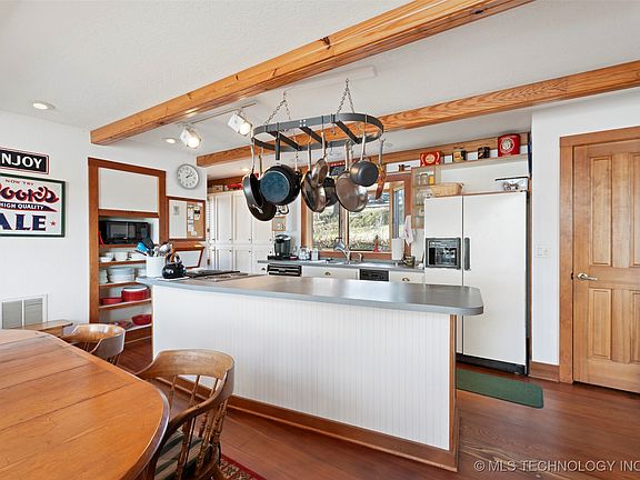 3rd image of 25541 S 676th Rd