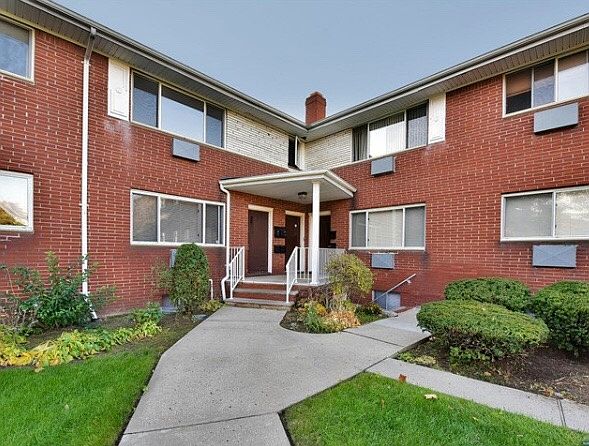 1st image of 1323 Anderson Ave #6-2306