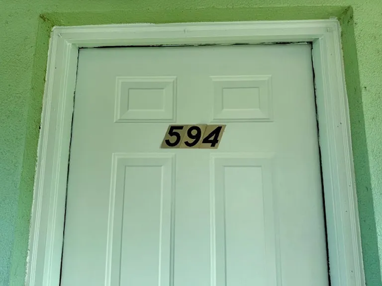 594 Florosa Ct — Photo 15
