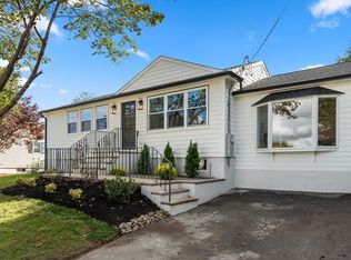 10 Essex St, Stoneham, MA 02180