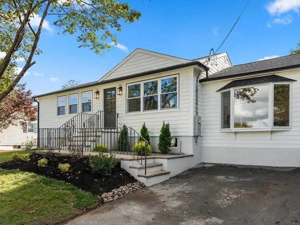 10 Essex St, Stoneham, MA 02180