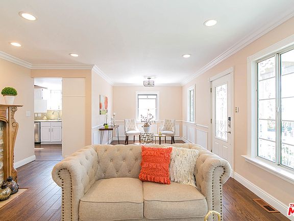 4th image of 3039 Santa Carlotta St