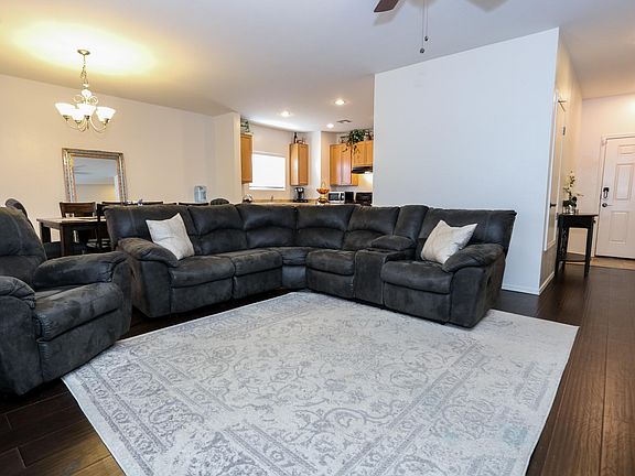 3rd image of 8379 W Kittiwake Ln