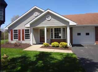 127 Valley Cir NE, Warren, OH 44484