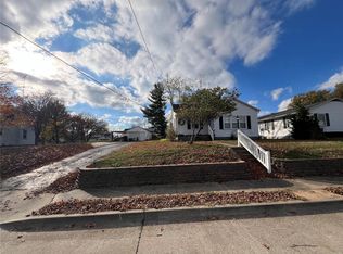 506 Kiefner St, Perryville, MO 63775