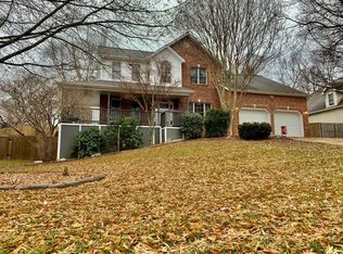 311 Post Oak Dr, Johnson City, TN 37615
