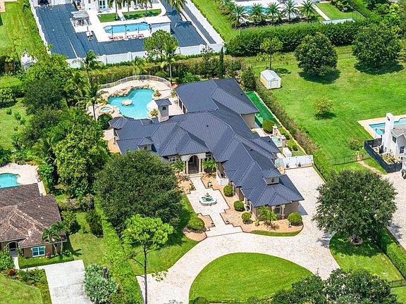 2nd image of 6747 NW 63rd Way