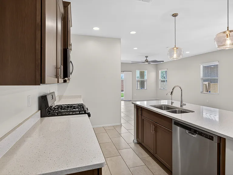 6680 E Via Jardin Verde — Photo 10