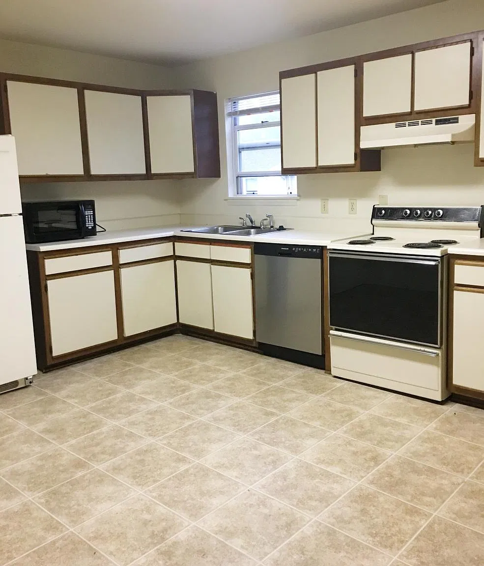 214 Pheasant Run Dr — Photo 2